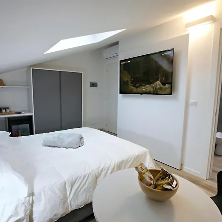 Loggia Dei Lovoleti Apartment *
