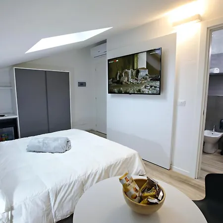 Loggia Dei Lovoleti * Μόντενα